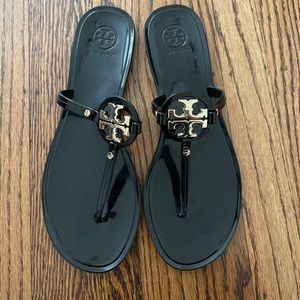 Tory Burch size 9 black mini Miller jelly thong sandal